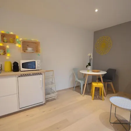 Séjour chez l'habitant La #11 *